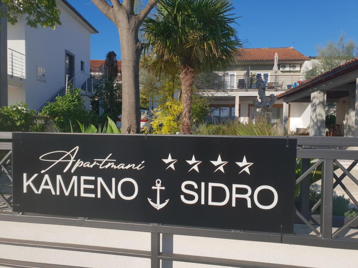 Apartmani Kameno Sidro Bilice Exterior foto