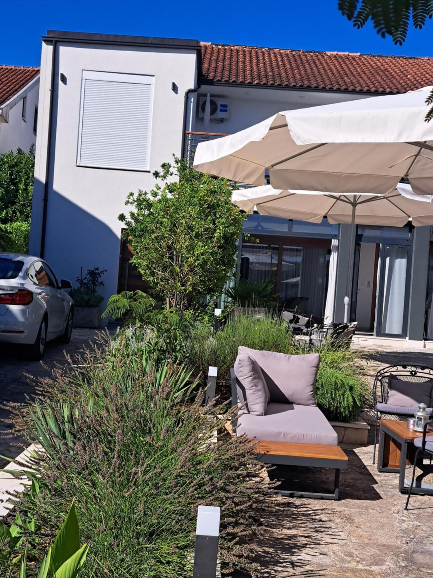 Apartmani Kameno Sidro Bilice Exterior foto