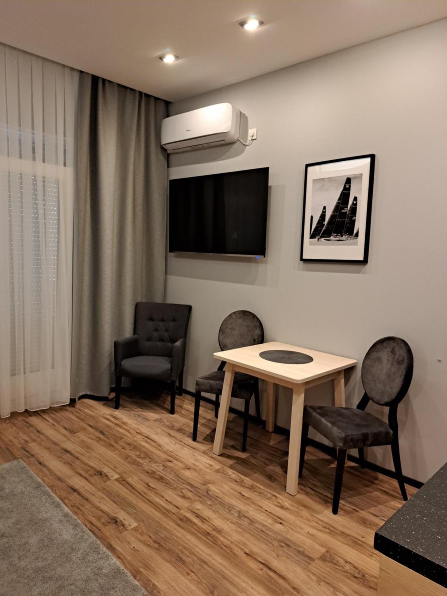 Apartmani Kameno Sidro Bilice Exterior foto